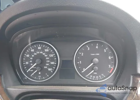 2006 BMW 325Xi из США, поврежденный, VIN WBAVD135X6KV03424